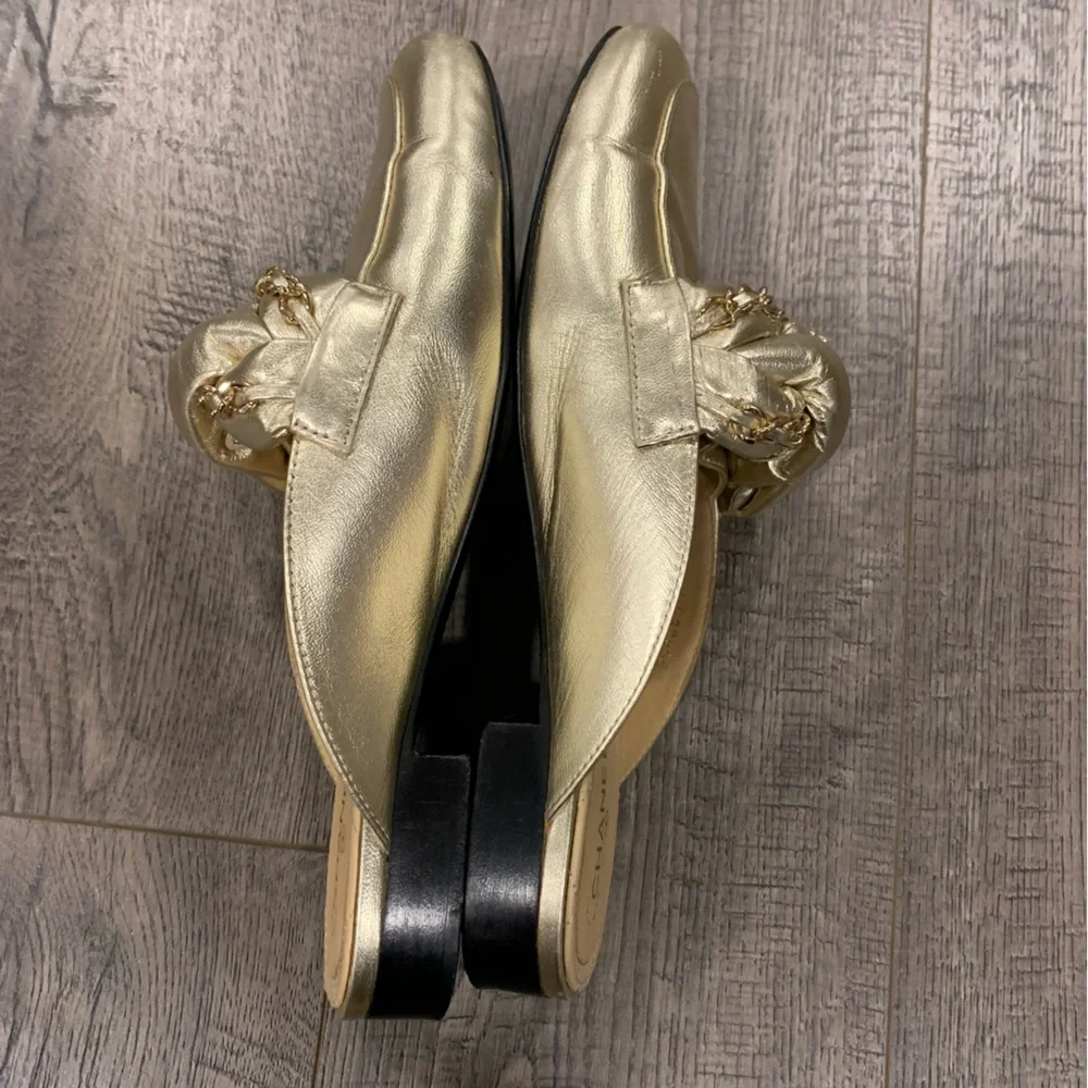 Chanel Metallic gold Leather Braided Chain Mule - Picture 2 of 11